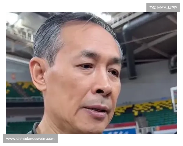 许利民赛后怒批球队表现不佳 称问题源于能力承诺阵容调整 许利民赛后怒批球队表现不佳 称问题源于能力承诺阵容调整